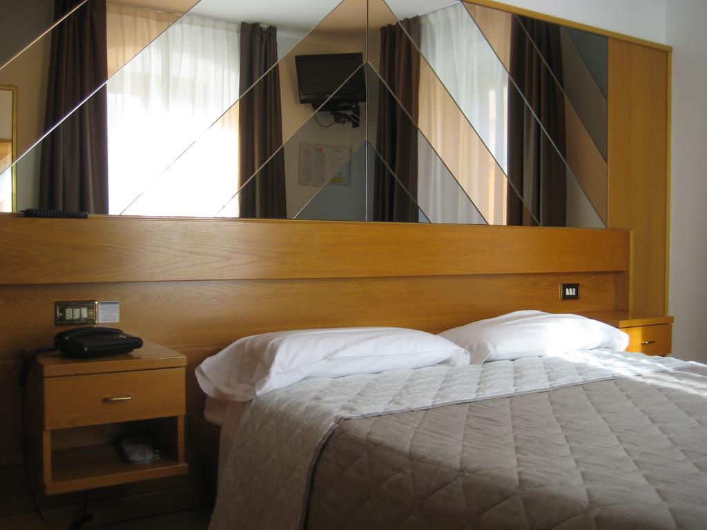 Albergo Ristorante Da Neni Mori Room photo